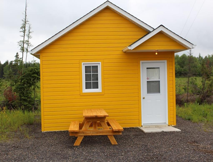 自己建造小木屋，小木屋造