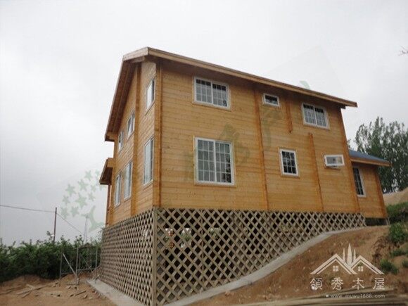 木屋別墅內(nèi)部裝飾圖