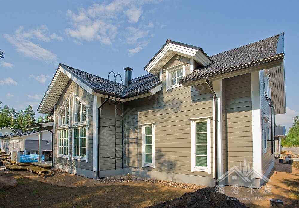 領(lǐng)袖木屋對(duì)客人的幾點(diǎn)要求整改