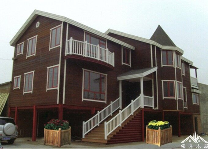 水上別墅木屋成功搭建案例(圖1) 木屋別墅