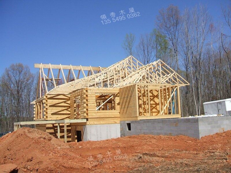 四川重慶客戶搭建雙層木別墅施工案例展示(圖4)