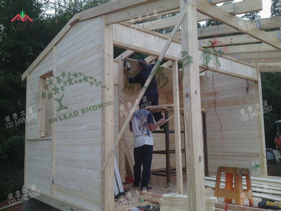 惠州客戶搭建簡單實用的居住小木屋(圖4)