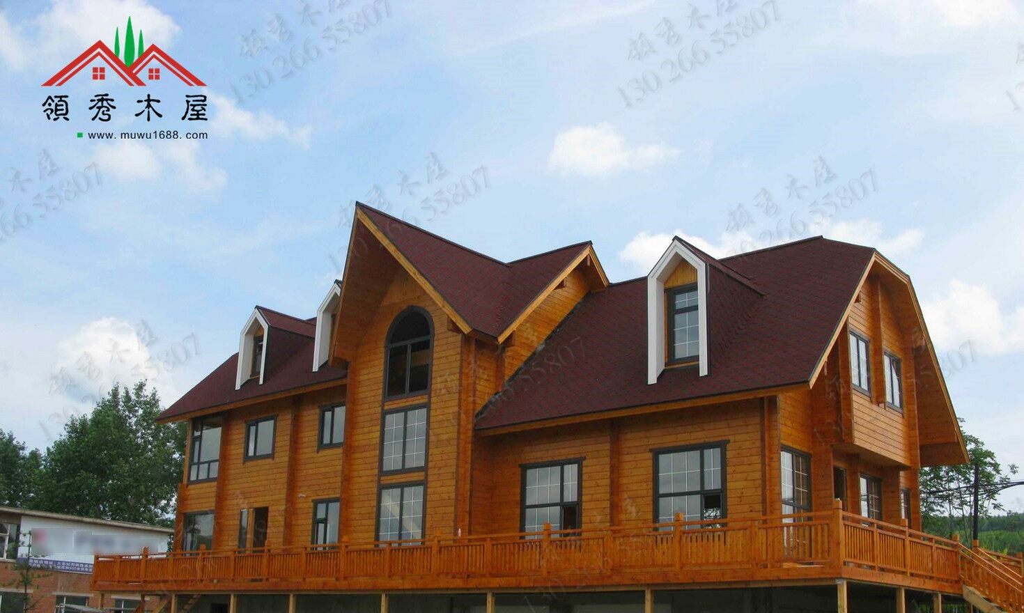 木屋別墅后面實(shí)拍圖