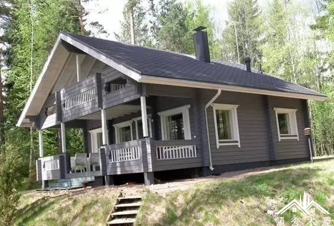 木結(jié)構(gòu)木屋