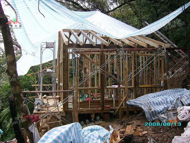 輕型木屋施工