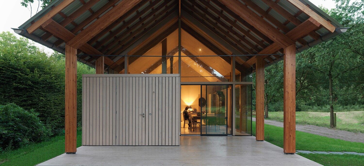 以木為框的玻璃墻面木屋(圖2)