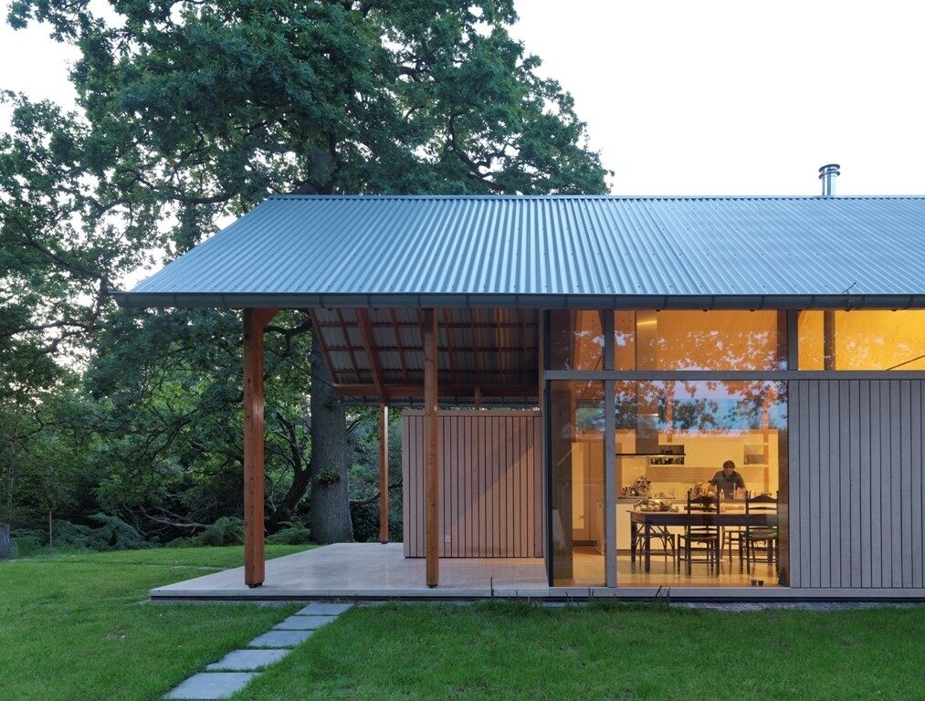 以木為框的玻璃墻面木屋(圖3)