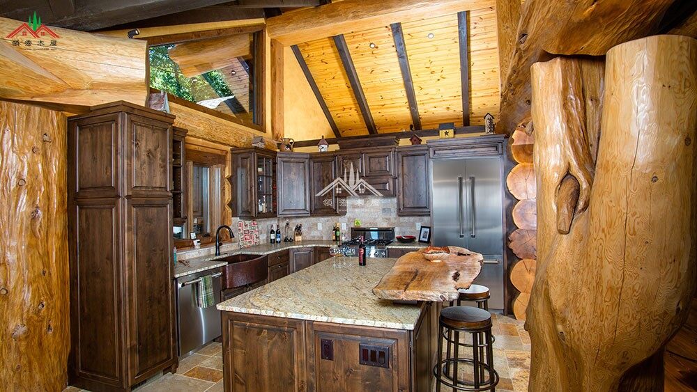 高檔的重型木刻楞木屋別墅是什么樣的？(圖22)