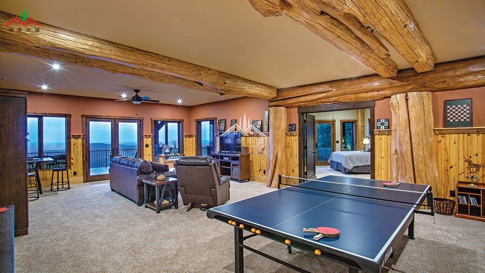 高檔的重型木刻楞木屋別墅是什么樣的？(圖13)