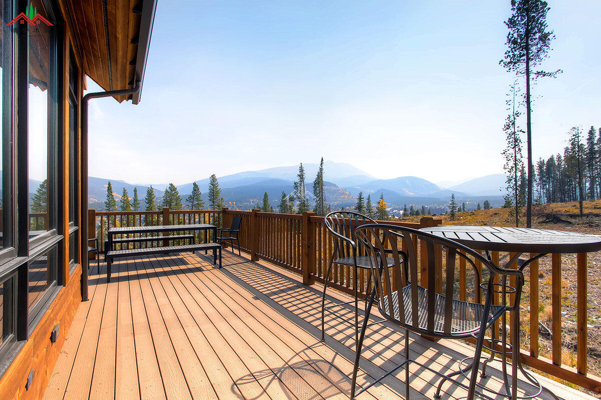 高檔梁柱木屋別墅酒店