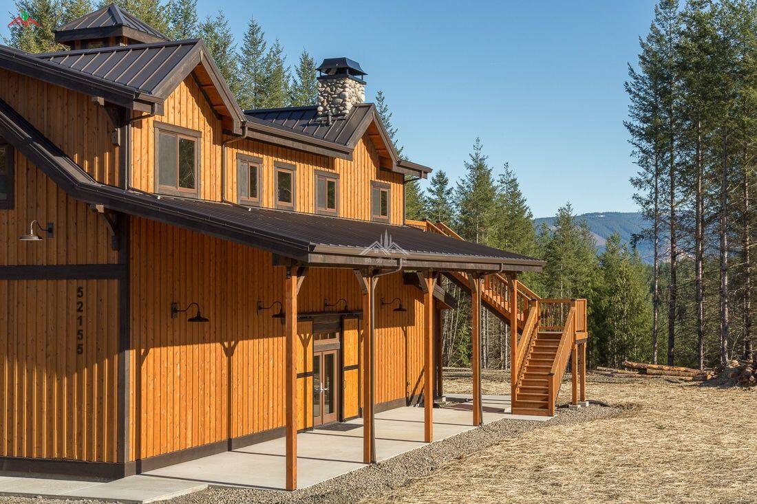 谷倉風格梁柱型木屋別墅