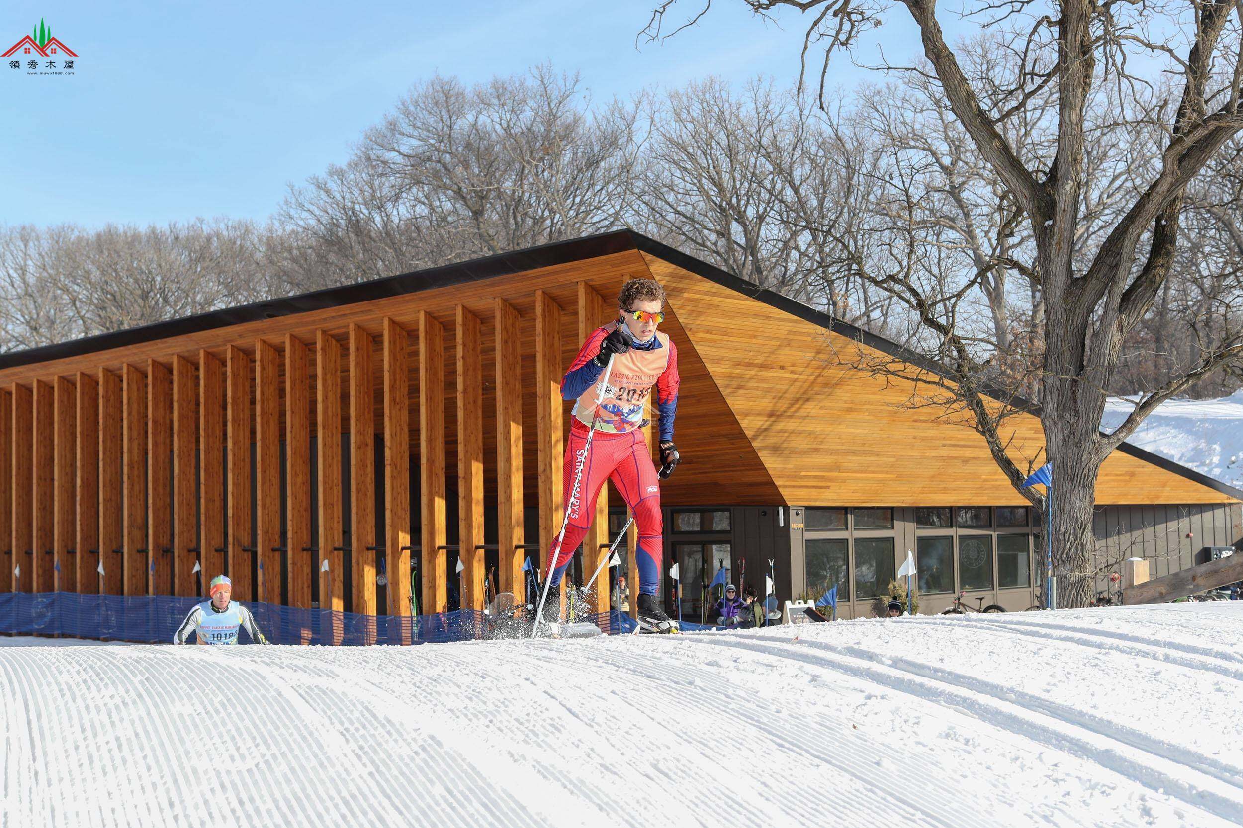 公園主題木結(jié)構(gòu)活動(dòng)中心