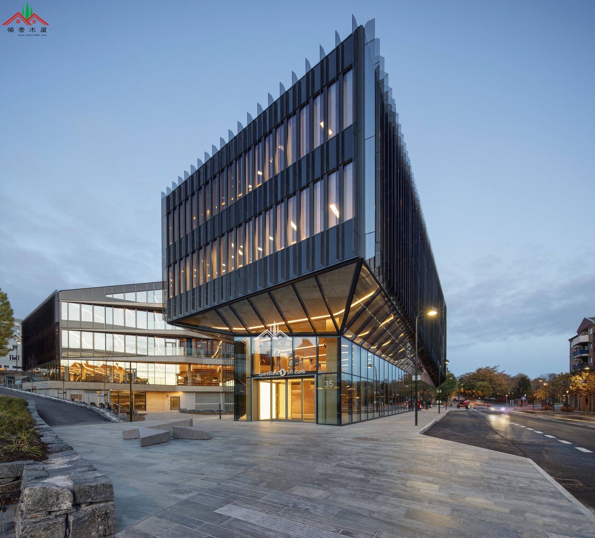 木結(jié)構(gòu)辦公樓