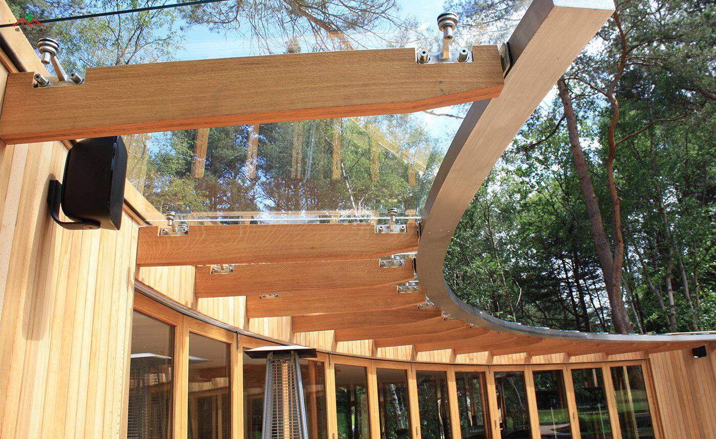 弧形木結(jié)構(gòu)健身房