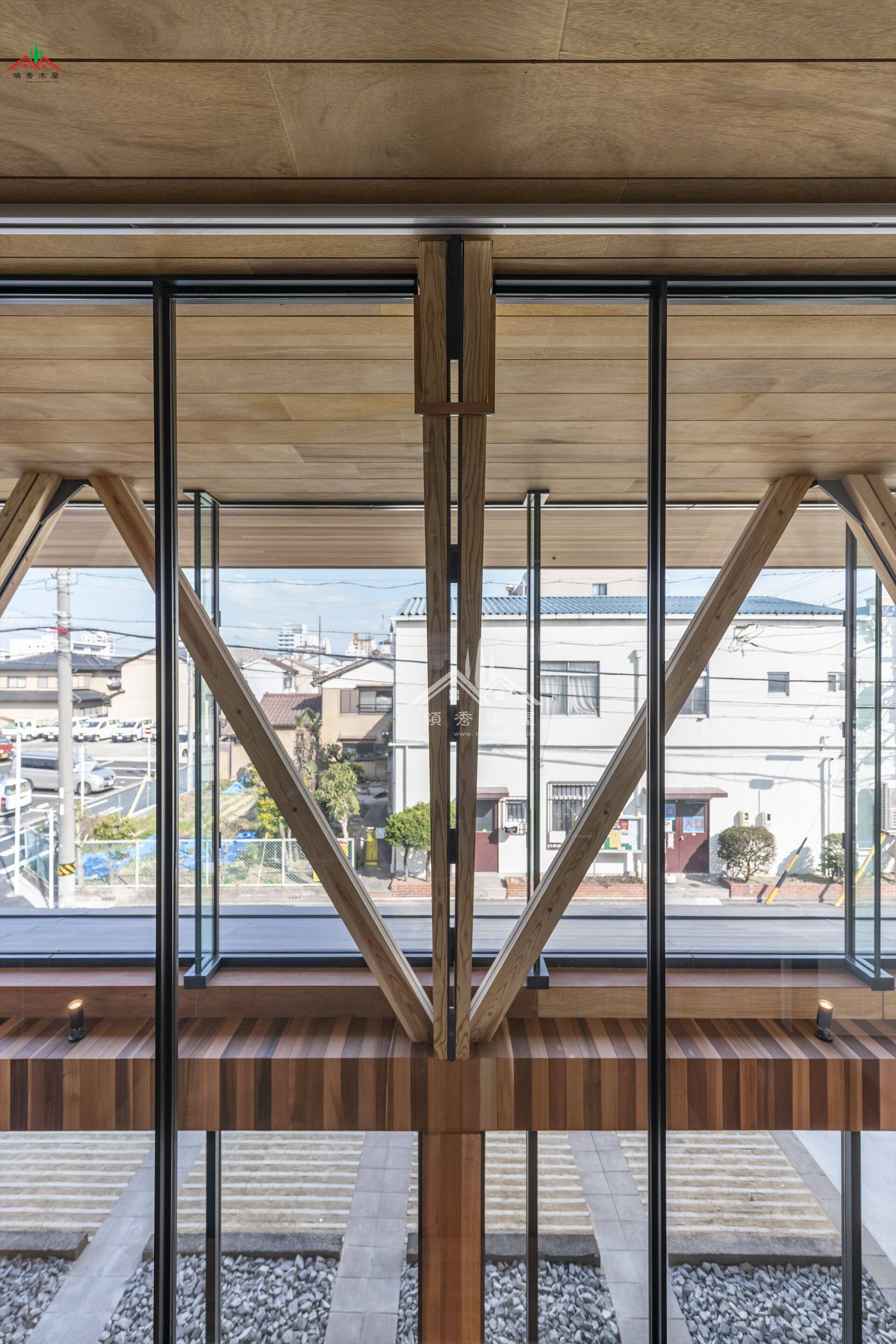 木結(jié)構(gòu)診所