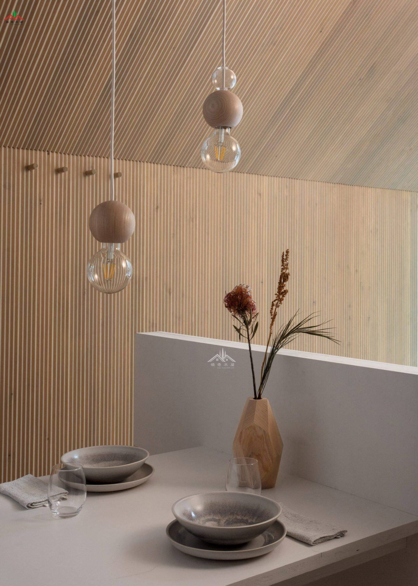 森林特色創(chuàng)意小木屋