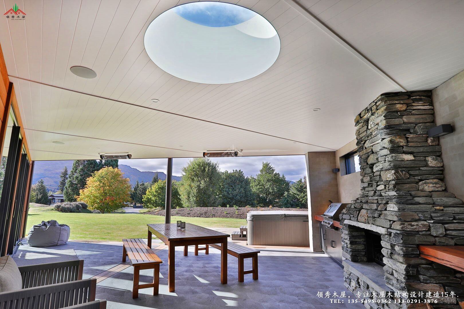 現(xiàn)代簡約歐式風(fēng)格木屋