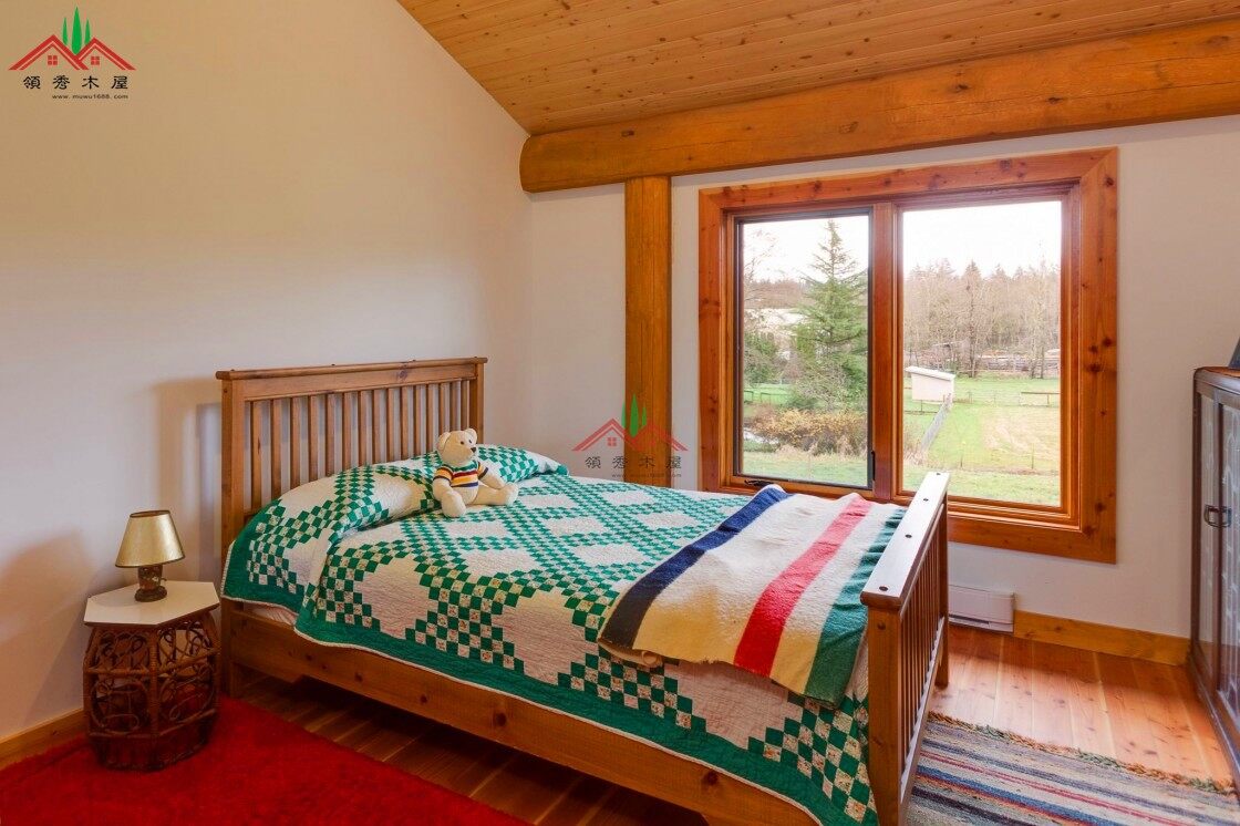 領(lǐng)秀木屋內(nèi)蒙古原木屋別墅